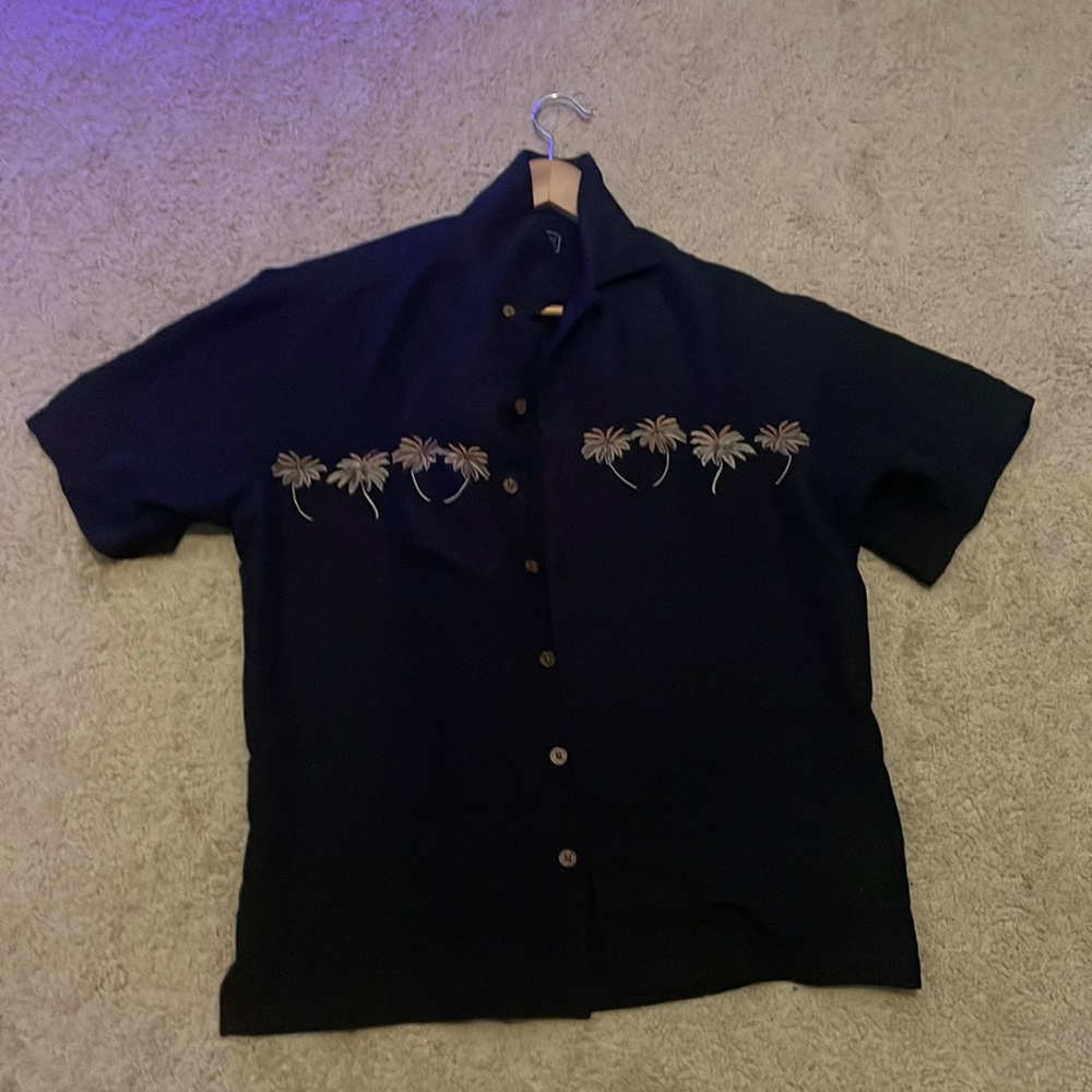 Medium Weekender Button down